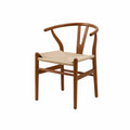 Chaise en bois avec assise en corde de rotin
