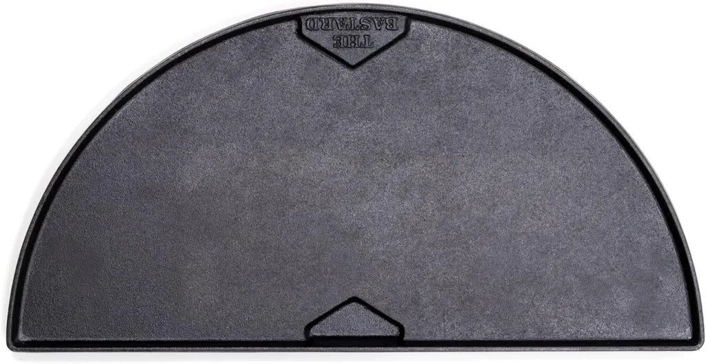 Grande Plancha Demi-Lune en Fonte pour BBQ - The Bastard